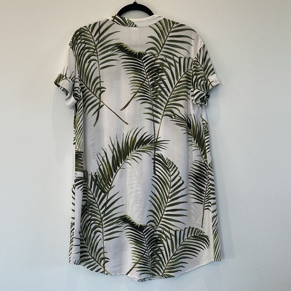 H&M White & Green Palm Leaves Dress - Size US 2 - V-Neck - (Fits like L-XL) - Picture 7 of 11